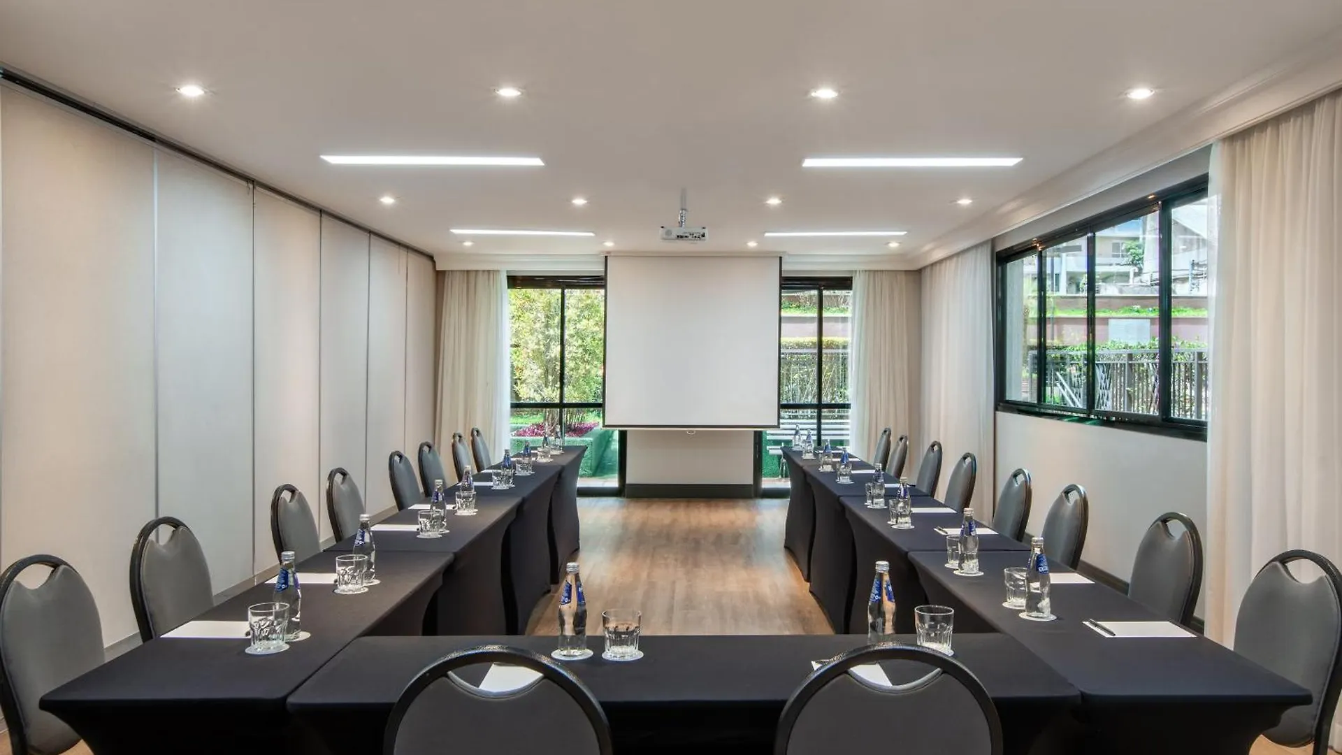 Innside By Melia Sao Paulo Higienopolis 4*,  Бразилия
